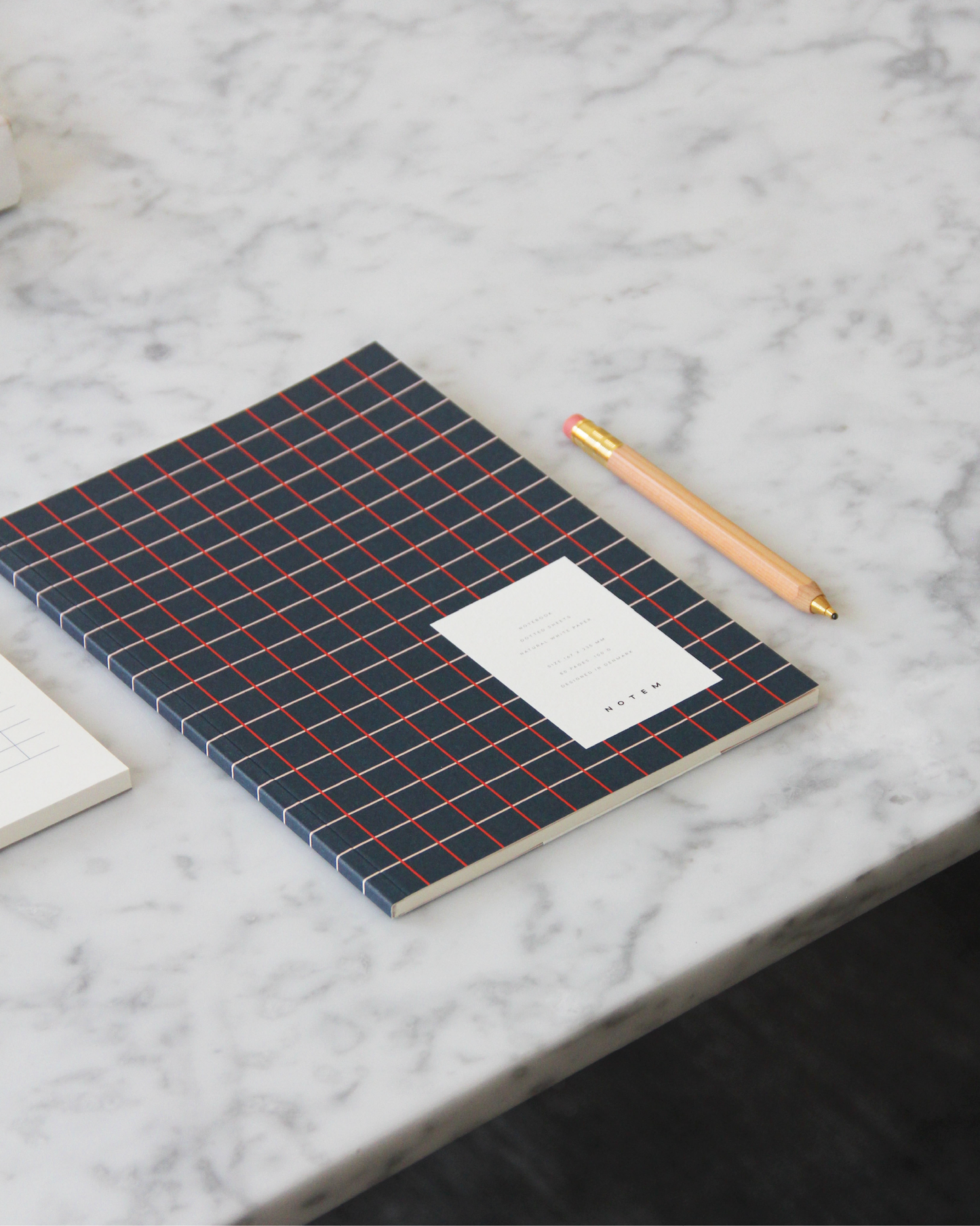 Vita Quaderno Medio Dark Blue Grid