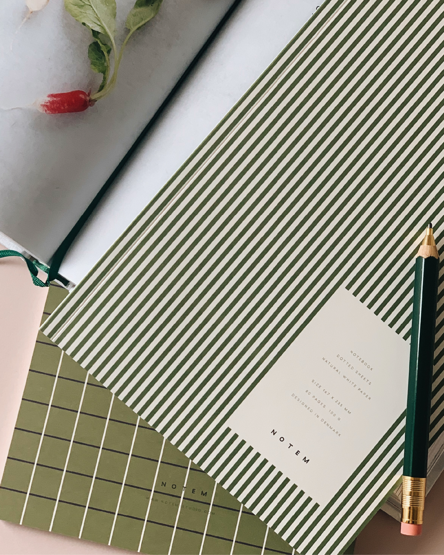 Vita Quaderno Medio Green Lines