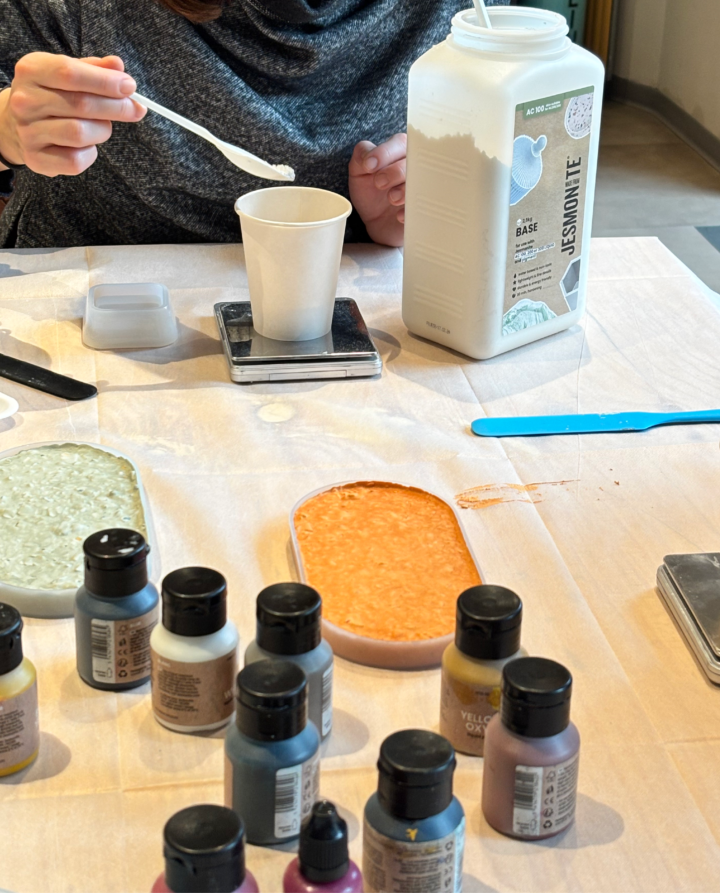 Workshop - Terrazzo Lab: crea il tuo oggetto in eco resina