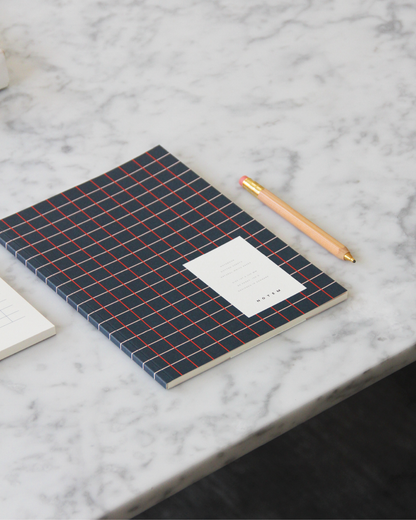 Vita Quaderno Medio Dark Blue Grid
