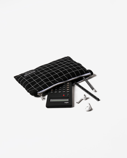 Astuccio nero grid M - ErnestoShop Concept Store