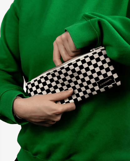 Astuccio nero scacchi S - ErnestoShop Concept Store