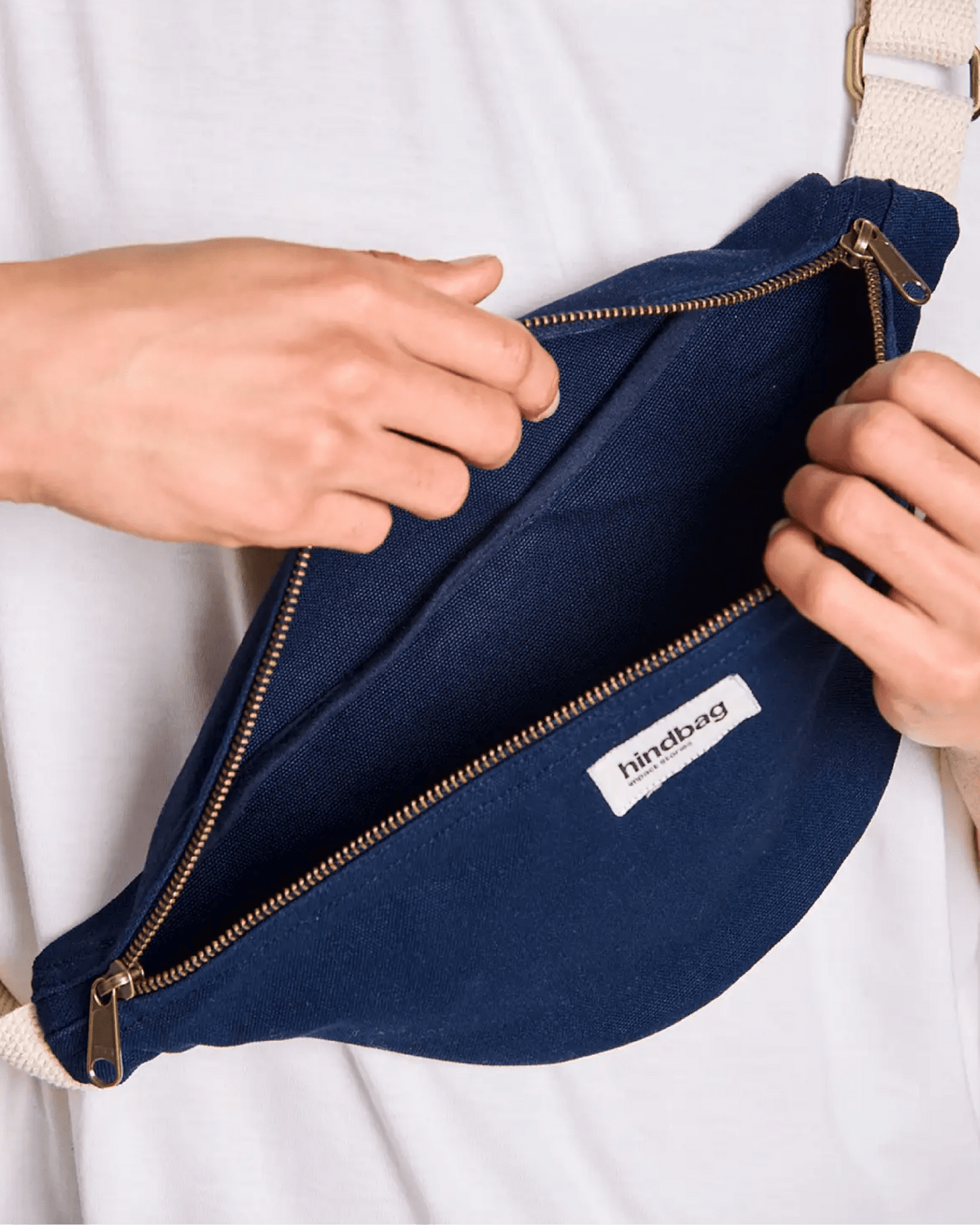 Marsupio Banana Blu Navy - ErnestoShop Concept Store