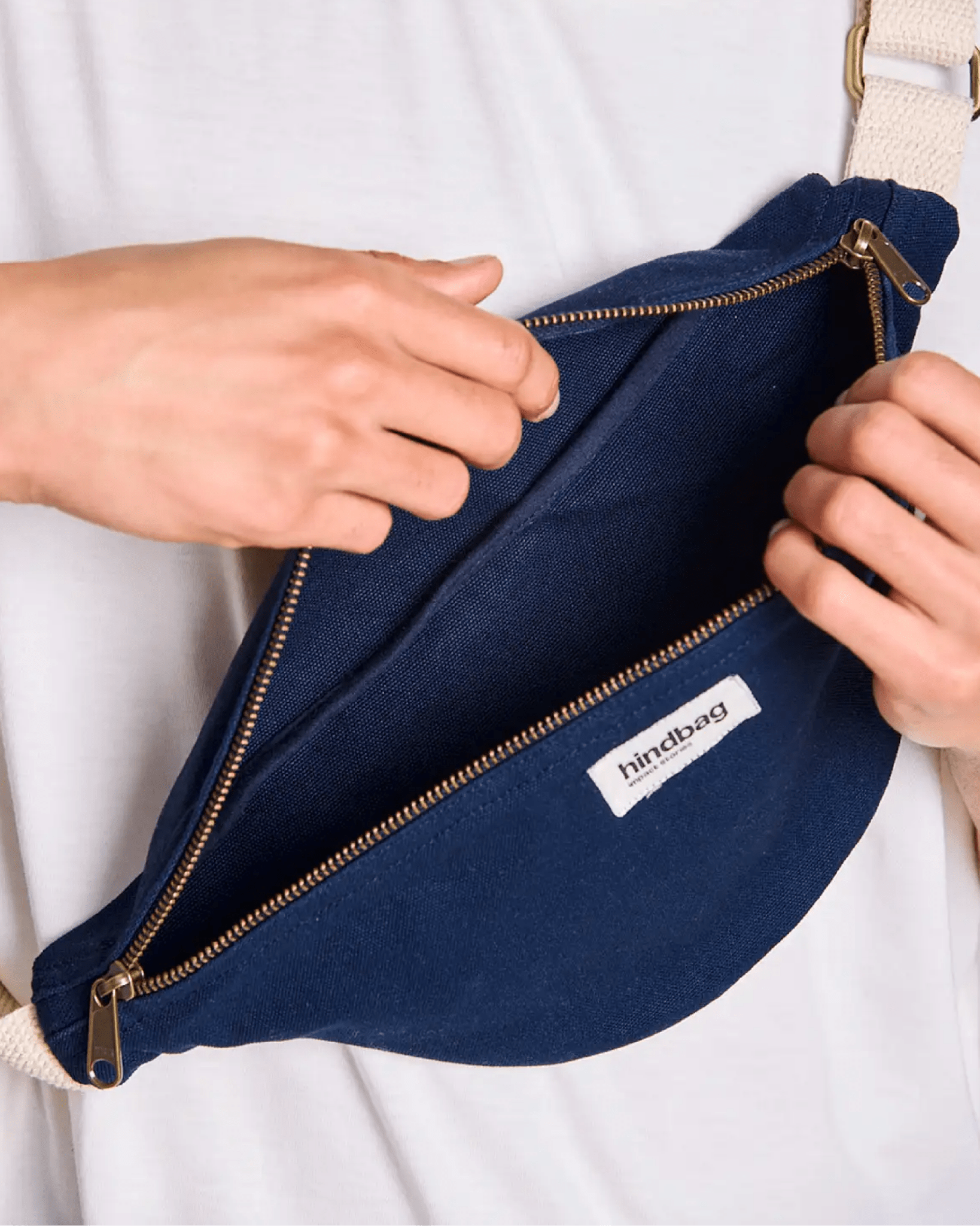 Marsupio Banana Blu Navy - ErnestoShop Concept Store