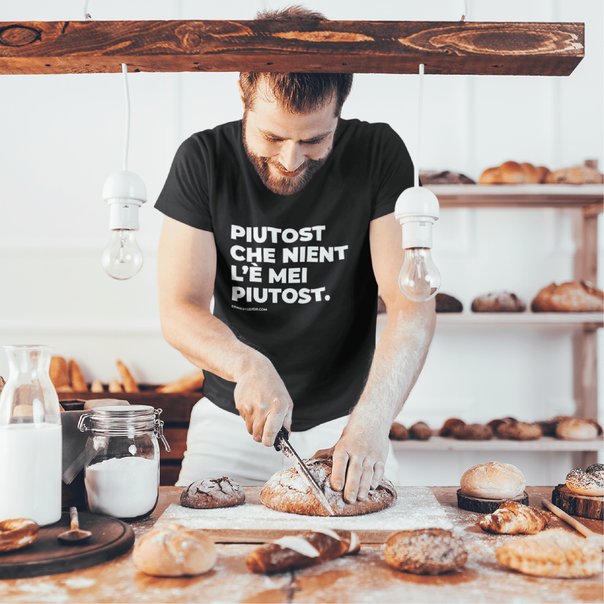 T-shirt PIUTOST maniche risvoltate NERA - ErnestoShop Concept Store